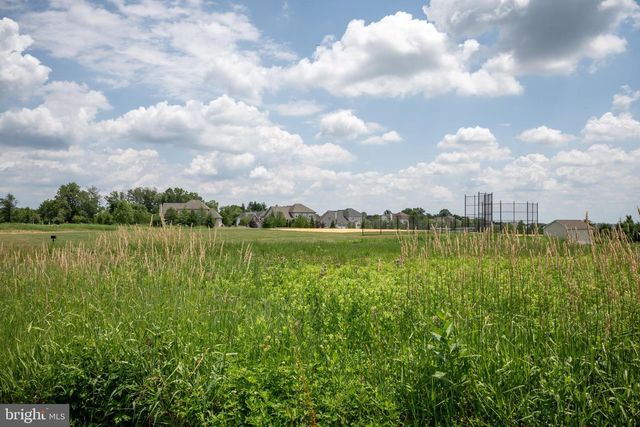 4502 SCENIC VIEW CIR, Doylestown, PA 18902
