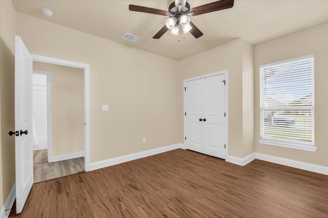 5524 Black Horse Court, Waco, TX 76708