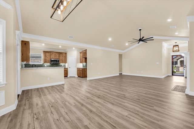 5524 Black Horse Court, Waco, TX 76708
