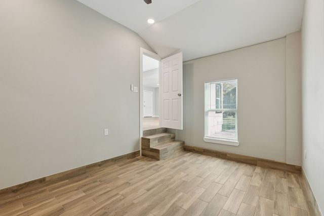 3223 Cherrywood Avenue, Dallas, TX 75235