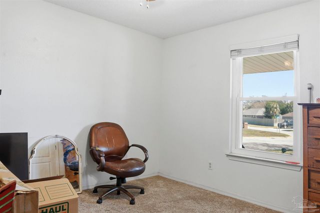 903 Catskill Ln, Pensacola, FL 32507