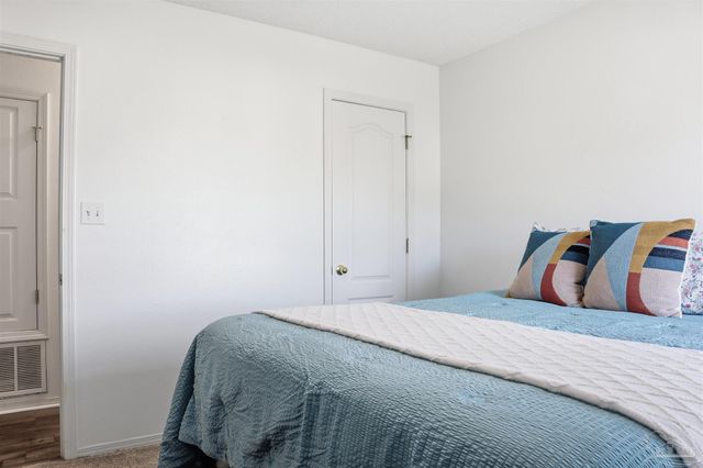 903 Catskill Ln, Pensacola, FL 32507