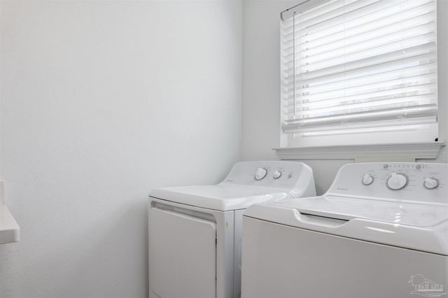 903 Catskill Ln, Pensacola, FL 32507