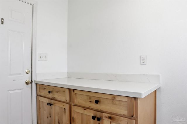 903 Catskill Ln, Pensacola, FL 32507