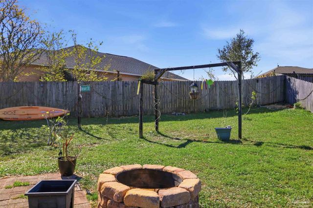 903 Catskill Ln, Pensacola, FL 32507