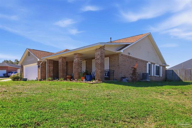 903 Catskill Ln, Pensacola, FL 32507