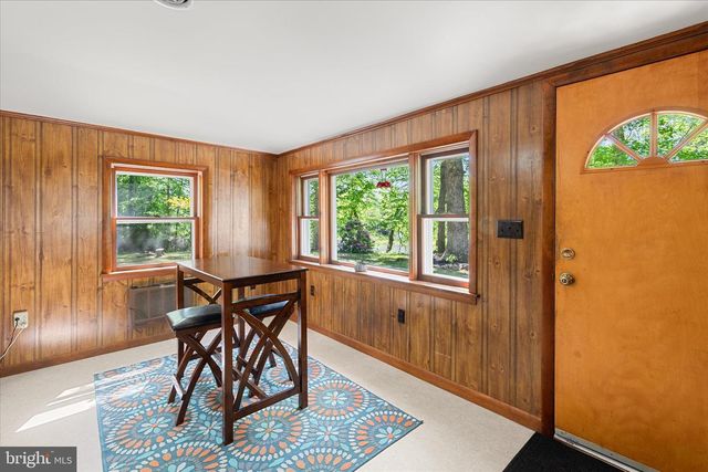 251 RINGS END RD, Millington, MD 21651