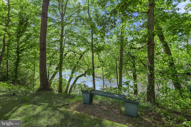 251 RINGS END RD, Millington, MD 21651