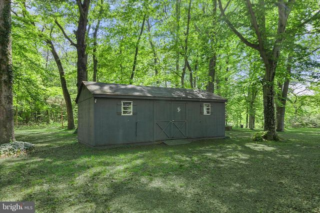 251 RINGS END RD, Millington, MD 21651