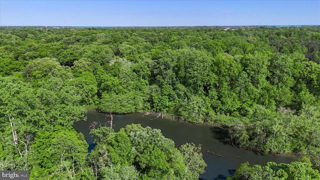251 RINGS END RD, Millington, MD 21651