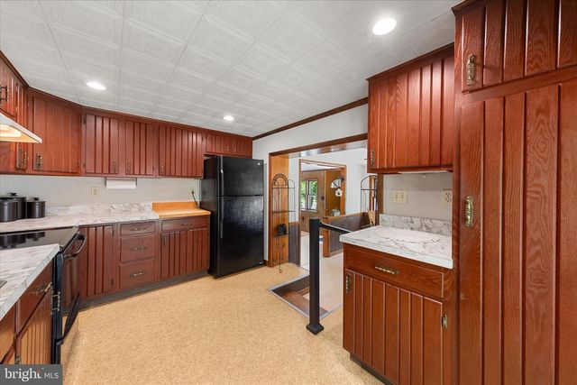251 RINGS END RD, Millington, MD 21651