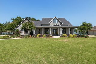 1118 Deep Water Cove, Corsicana, TX 75109