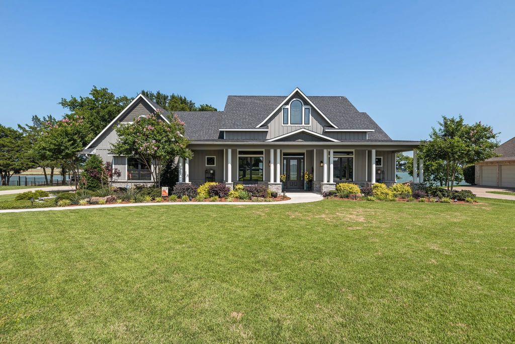 1118 Deep Water Cove, Corsicana, TX 75109