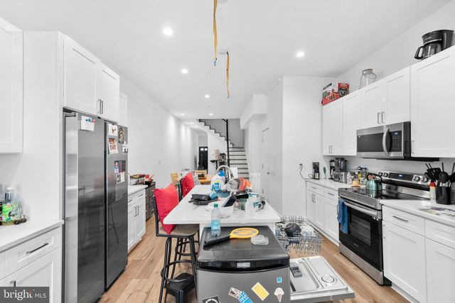 952 N 5TH ST, Philadelphia, PA 19123