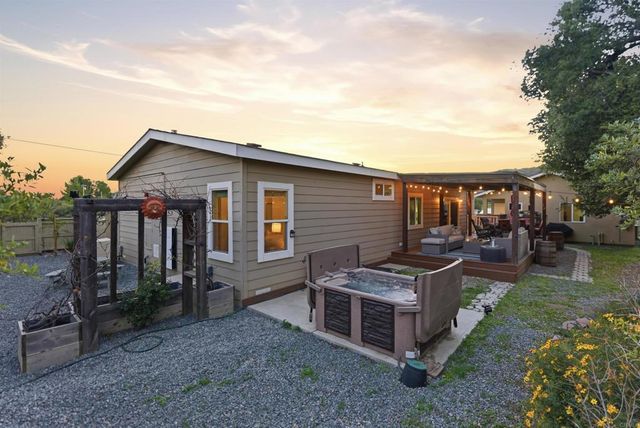 2219 Buckman Springs Road, Campo, CA 91906