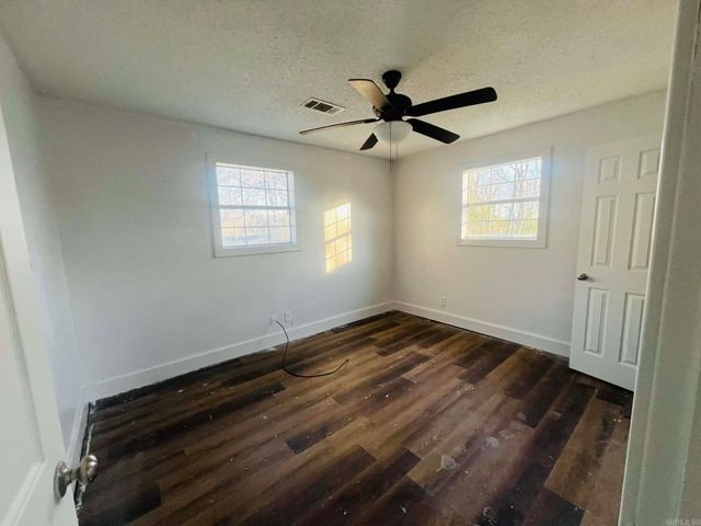 723 E Center Street, Beebe, AR 72012