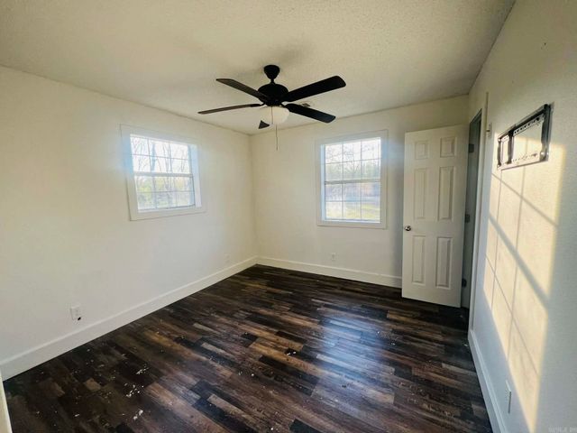 723 E Center Street, Beebe, AR 72012