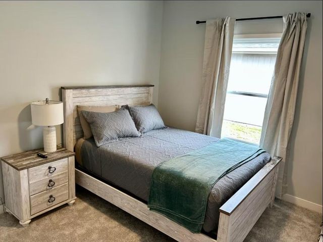 400 E Washington Street, Harrisonville, MO 64701