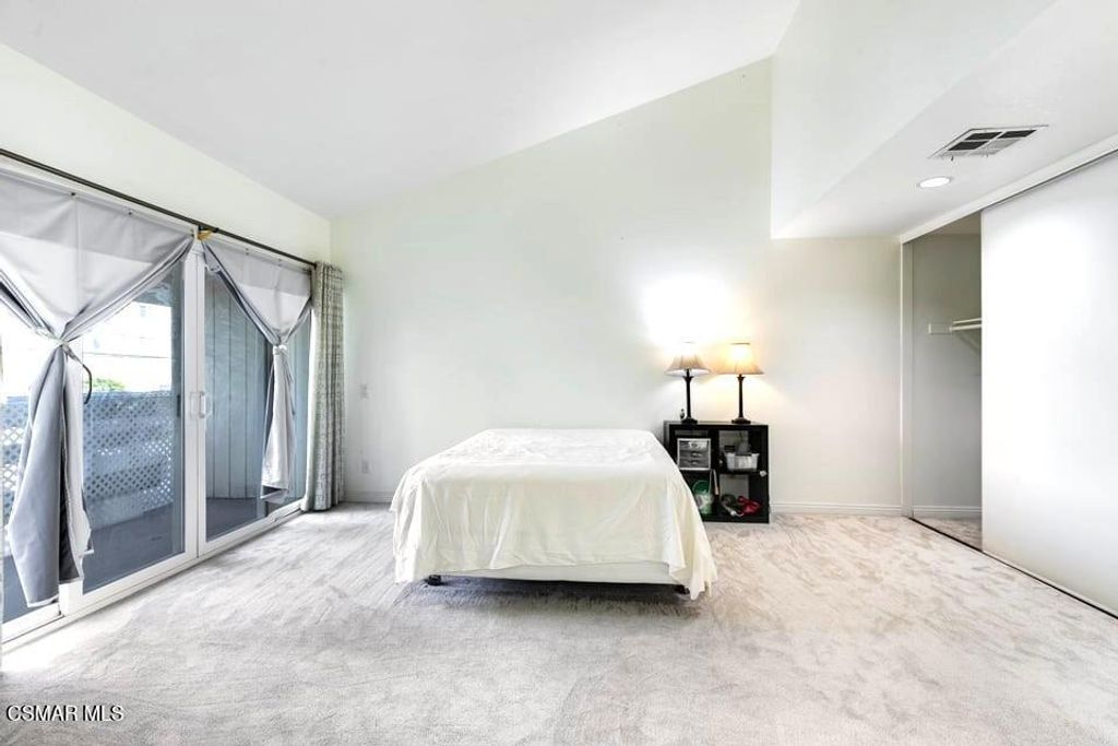 Image 29 of property listing at 2831 Tapo Street, Simi Valley, CA 93063