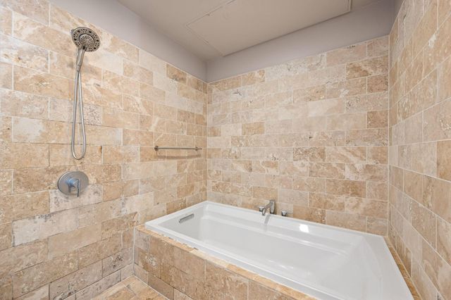 1600 Barton Springs RD 4401, Austin, TX 78704