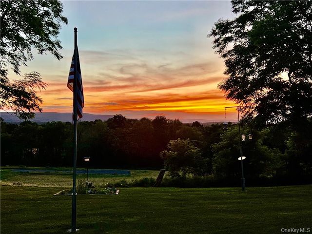 90 Onderdonk Road, Warwick, NY 10990