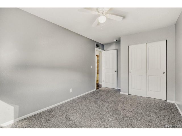 5079 Ridgewood Dr, Johnstown, CO 80534