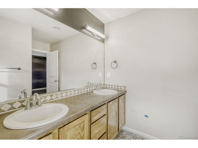 5079 Ridgewood Dr, Johnstown, CO 80534