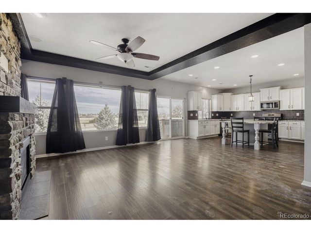 5079 Ridgewood Dr, Johnstown, CO 80534