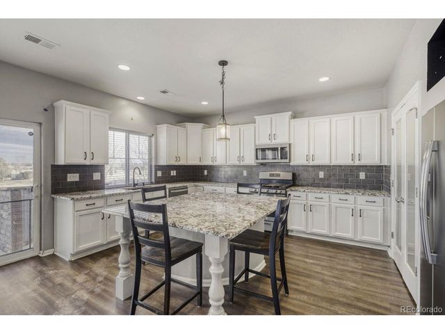 5079 Ridgewood Dr, Johnstown, CO 80534