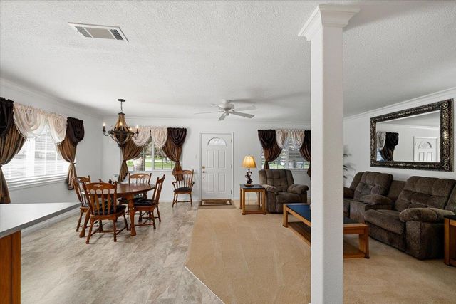 8332 Holly Dr, Citrus Heights, CA 95610