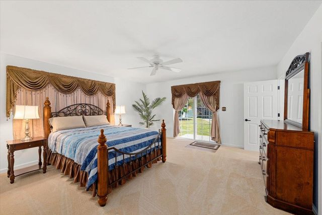 8332 Holly Dr, Citrus Heights, CA 95610