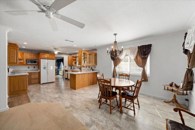 8332 Holly Dr, Citrus Heights, CA 95610