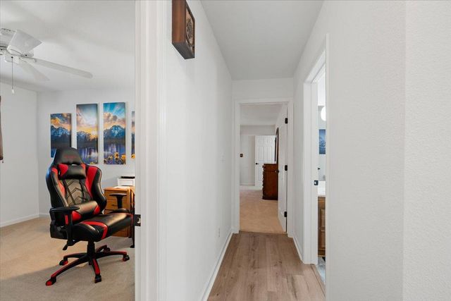 8332 Holly Dr, Citrus Heights, CA 95610