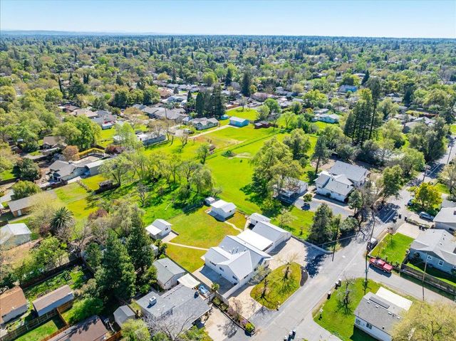 8332 Holly Dr, Citrus Heights, CA 95610