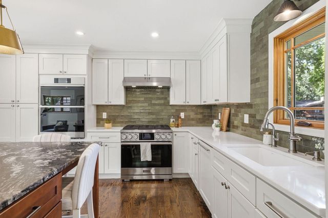 4011 Grimes Avenue S, Edina, MN 55416