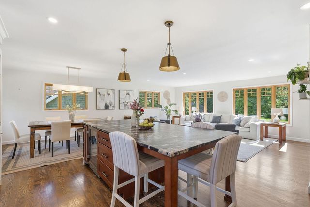 4011 Grimes Avenue S, Edina, MN 55416