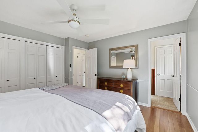 4011 Grimes Avenue S, Edina, MN 55416