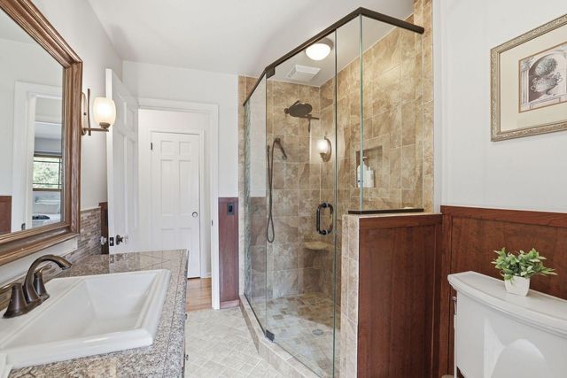 4011 Grimes Avenue S, Edina, MN 55416