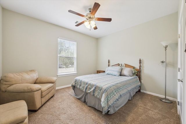 5630 Highway 6, Hitchcock, TX 77563