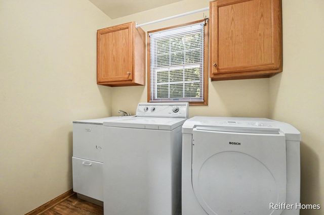 5115 Amanda Drive Sw, City Of Wyoming, MI 49418