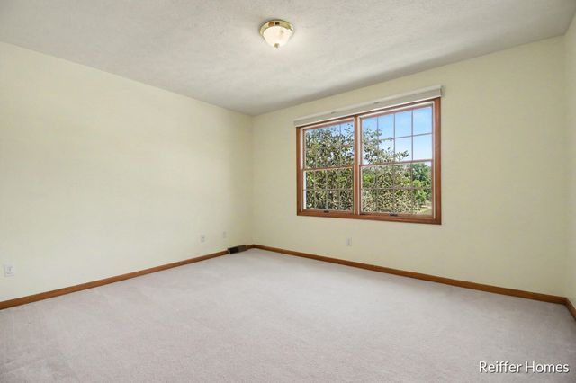 5115 Amanda Drive Sw, City Of Wyoming, MI 49418