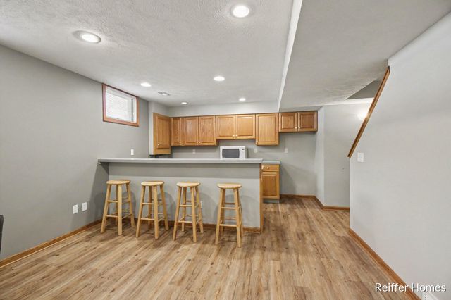 5115 Amanda Drive Sw, City Of Wyoming, MI 49418