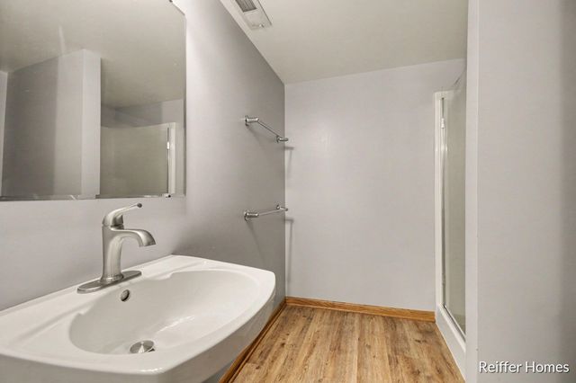 5115 Amanda Drive Sw, City Of Wyoming, MI 49418