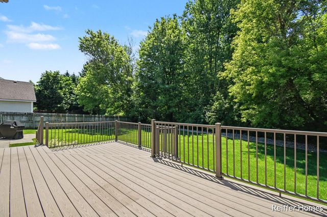 5115 Amanda Drive Sw, City Of Wyoming, MI 49418