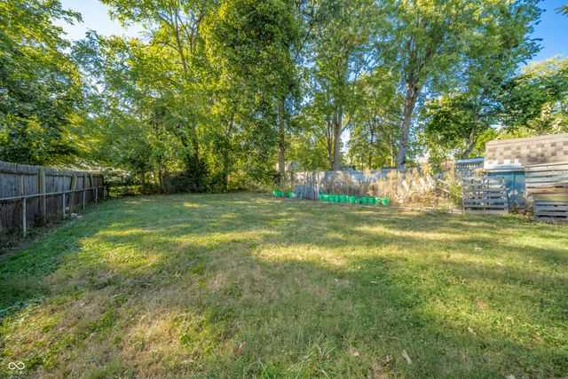 535 S Coventry Drive, Anderson, IN 46012