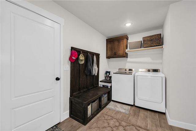 2041 Bluestem Drive, Centerton, AR 72719