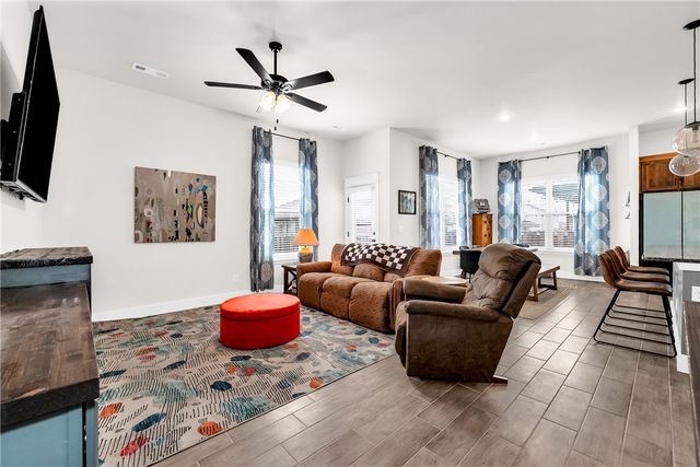 2041 Bluestem Drive, Centerton, AR 72719