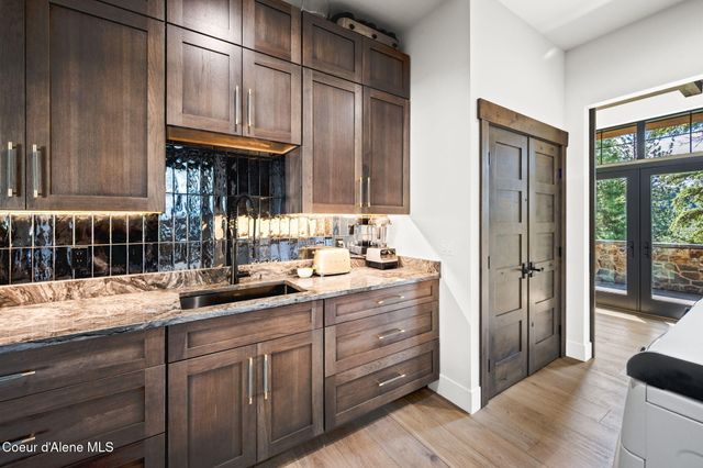 6799 E Shiras RD, Coeur D'alene, ID 83814