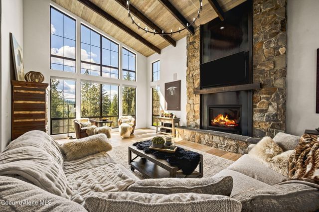6799 E Shiras RD, Coeur D'alene, ID 83814