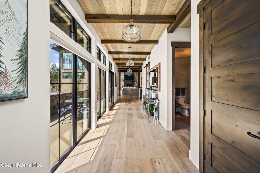6799 E Shiras RD, Coeur d'Alene, ID 83814 photo 9